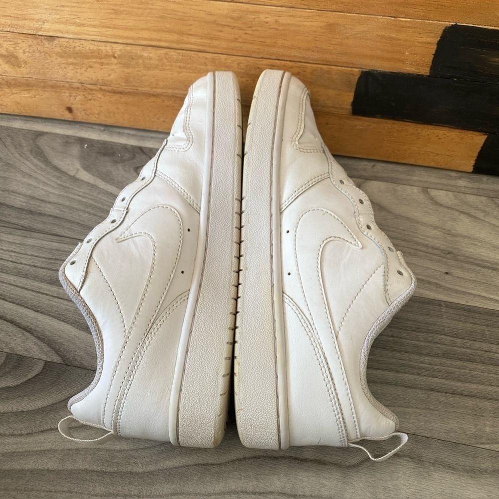 Nike Court Borough Low 2 White Sneakers Youth 6.5Y BQ5448-100 H-5 - Picture 3 of 8